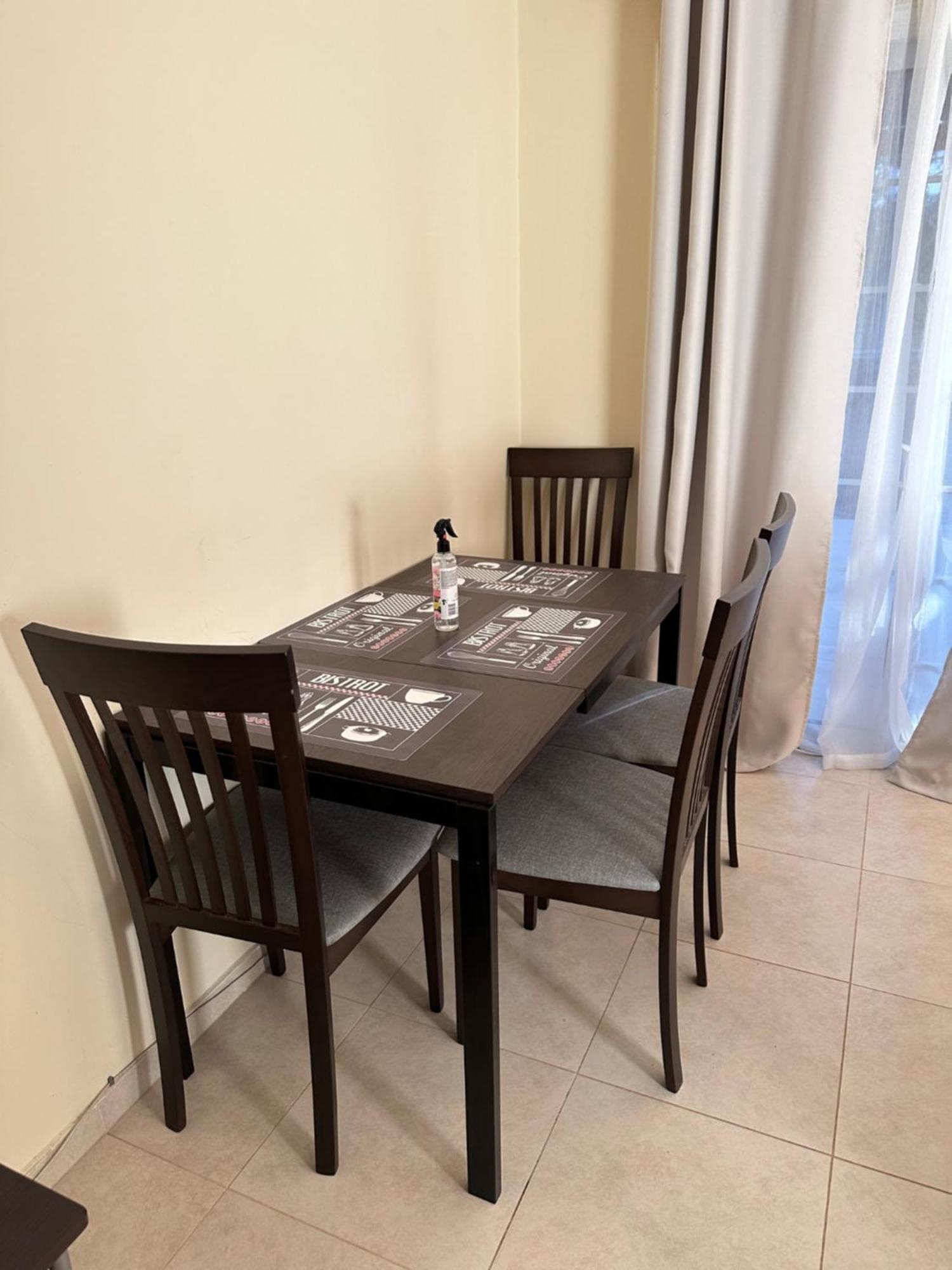 Vergi Apartments พีลา ภายนอก รูปภาพ